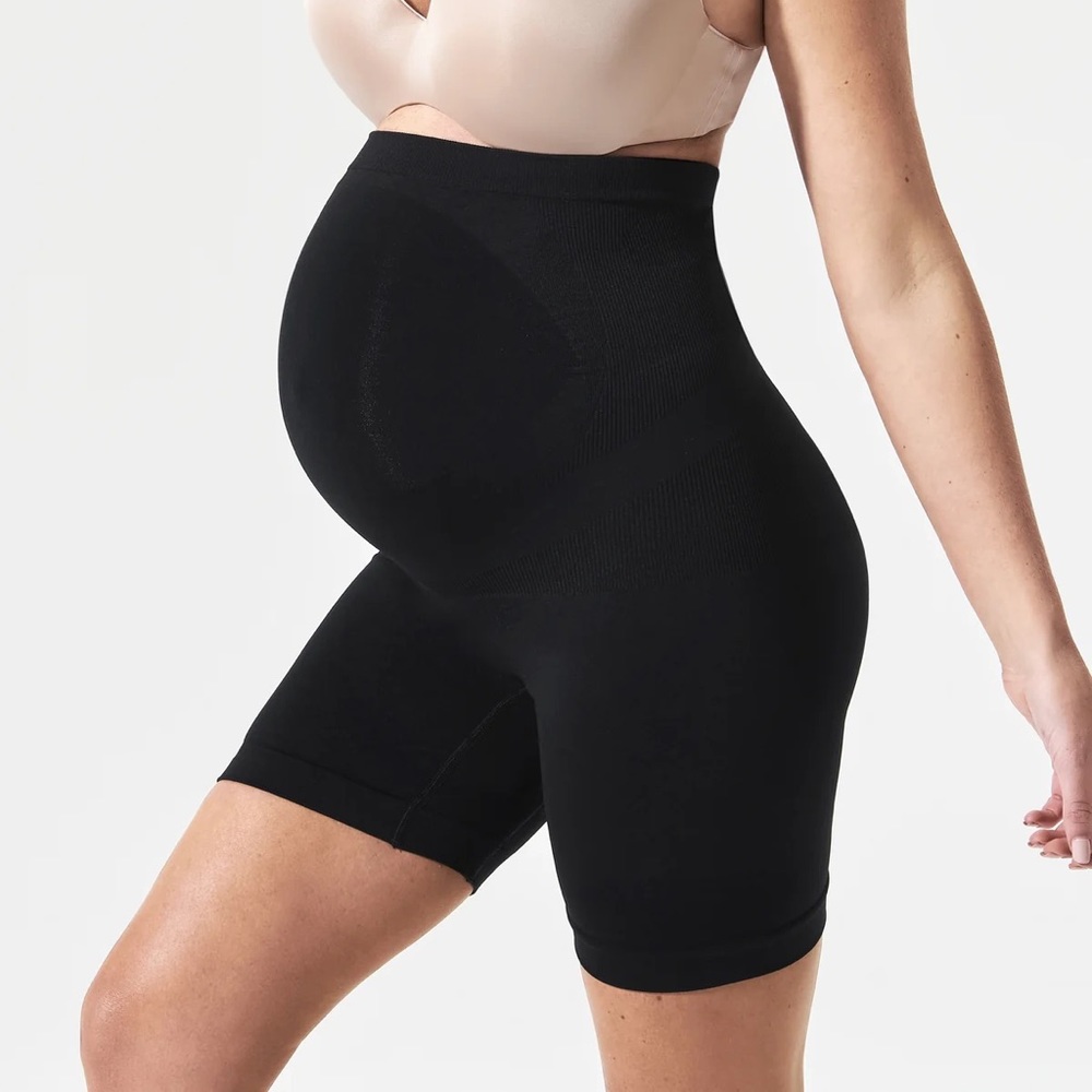 Maternity bike shorts